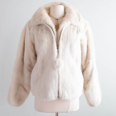 Fabulous Vintage Pastel Ivory Mink Jacket With Peter Pan Collar and Pom Pom Zipper / M