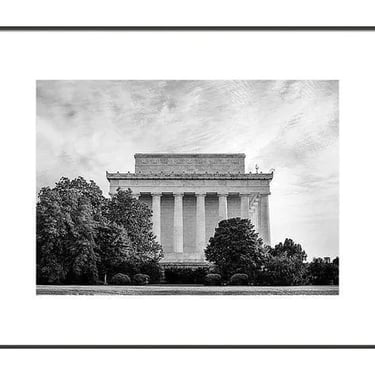 Black and White Lincoln Memorial Photo, Washington DC Print, Lincoln Memorial Wall Art, Black White Cityscape Print, Travel Photography Art 