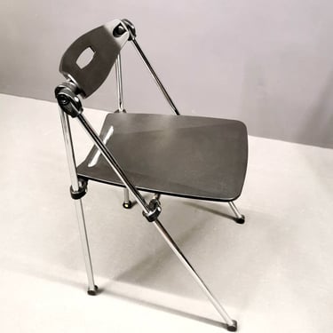 1 of 6 Ouverture Folding Chairs designed by Enrico Cioncada, made in Italy, Manufacturer Sitland, Design 90's 