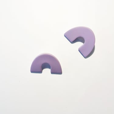 Mini Arch Studs - Lavender