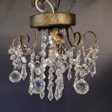 Contemporary Chandelier with Crystals 8.5"X9"