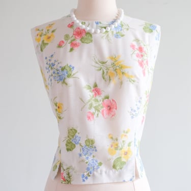 Vibrant 1960's Spring Garden Sleeveless Cotton Top / Sz ML