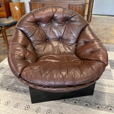 Mid Century Danish Lounge Leather Chair by Illum Wikkelsø for Ryesberg Møbler