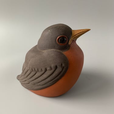 Chester Nicodemus Pottery Ferro-Stone Robin Bird Figure 