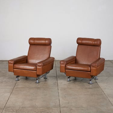 Pair of Illum Wikkelsø High-Backed Lounge Chairs for Ryesberg Møbler 