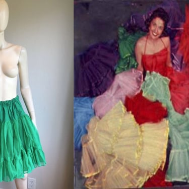 Emerald Summers - Vintage 1950s 1960s Emerald Green Massive Plouf Crinoline Petticoat - Rare Colour 
