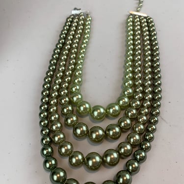 A Dirty Martini Please - Vintage 1950s 1960s Shades of Olive Green Faux Pearl 4 Strand Necklace 