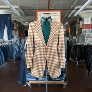 Size 40/42 Vintage 1970s Checked Camel Hair Sport Coat 2294 