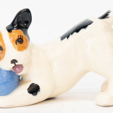 Vintage Tri-Color Terrier Playful Little Puppy with Ball Figurine, Robert Simmons 1940s/50s | Fox Terrier Vintage Figurine 