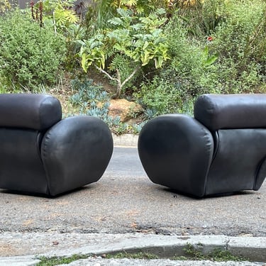 Insane Milo Baughman Leather Swivel Chairs for Directional 