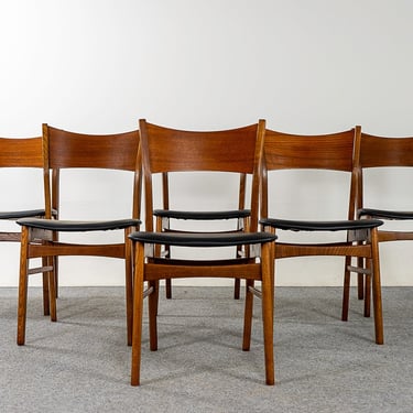6 Danish Modern Teak & Oak Dining Chairs - (323-001) 