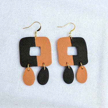 Two toned square hoop dangle earrings 