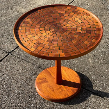 Gordon & Jane Martz | Marshall Studios | Walnut Tiled Pedestal Table 