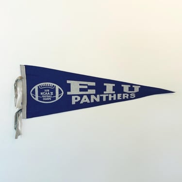 Vintage Eastern Illinois University 1978 NCAA Football Champions D2 Medium Size Pennant 