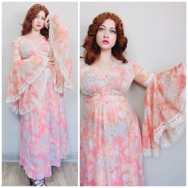 1970s Vintage Peach Magic Forest Fairy Dress / 70s Seventies Bell Sleeve Novelty Print Maxi Prairie Gown / Size Medium 