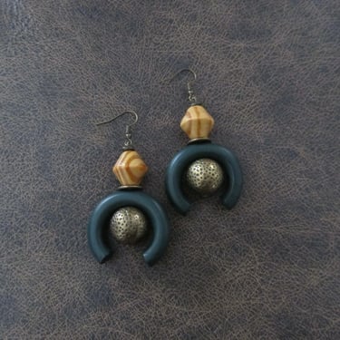 Chunky wooden earrings, green 2 