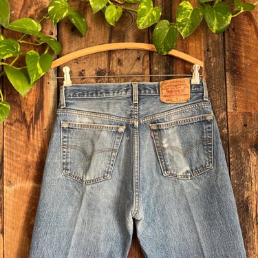 Vintage 90s Levi’s 501 xx USA Made medium wash whisker fades size 30 waist 