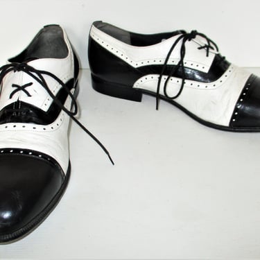 Vintage 1980s Stacy Adams Spectator Shoes, 80s Style, Black White Two Tone Leather, 9M Men 