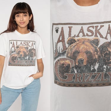 Grizzly Bear Shirt 90s Alaska T-Shirt Animal Wildlife Graphic Tee Retro Tourist Travel AK TShirt Screen Print White Vintage 1990s Medium M 