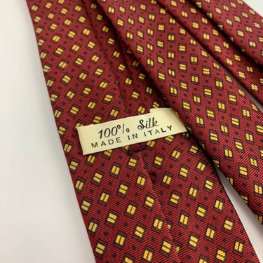 1960'S Quality Silk Tie - Interesting Dot Check Pattern - Deep Red with Golden Yellow - Narrow Mod Tie - Made in Italy 