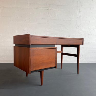 Mid-Century Modern &quot;Esprit&quot; Desk By Merton Gershun For Dillingham