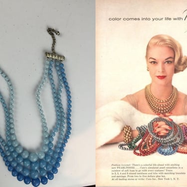 No I Don't Have the Blues - Vintage 1950s 1960s Wedgwood Blue Ombre Lucite Beaded Necklace 
