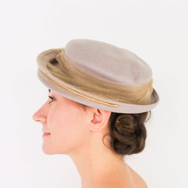 1950s Beige Wool Felt Hat | 50s Beige Wool Saucer Hat | Small Beige Wool Hat | Glenover Henry Pollak NY 