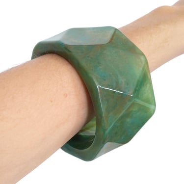 Vintage 60s 70s 80s Chunky Translucent Green Swirl Statement Bangle Bracelet 