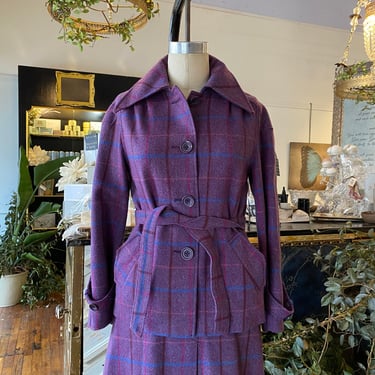1970s plaid suit, purple wool, vintage 2 piece set, jacket and skirt, 1940s style, 49er, small, belted coat, 26 waist, 70s does 40s, classic 