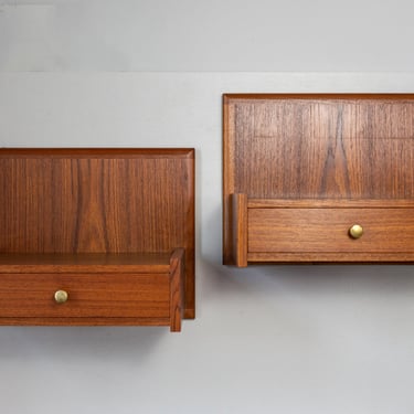 Pair of Danish Modern Teak Floating Bedside Tables - (323-064) 