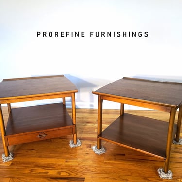 Mid Century Pair of Side Tables by Lane 