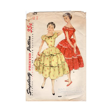 Vintage 1950s Simplicity Sewing Pattern 4629, 1954 Rockabilly Patio Dress with Full Tiered Skirt & Puffed Sleeves, Size 12 Bust 30 