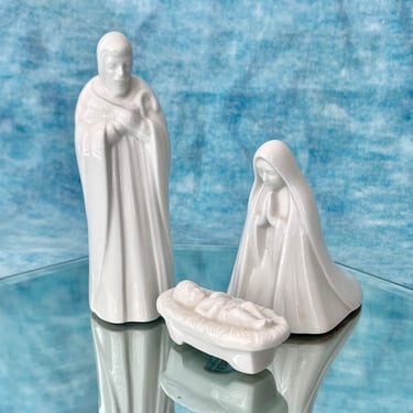 Porcelain Nativity, Holy Family, Made in Spain, Crèche, Christmas, Navidad, Vintage 