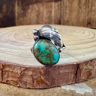 VINTAGE PINKIE FEATHER Sterling Silver and Turquoise Ring | Most Likely Navajo | Southwestern Jewelry | Size 4 1/4 