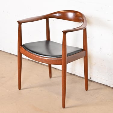 Hans Wegner for Johannes Hansen &#8220;The Chair&#8221; Teak and Leather Round Chair, Newly Restored