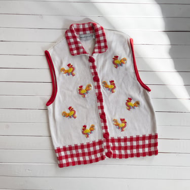 embroidered sweater vest 90s vintage Belle Pointe rooster chicken white cotton sleeveless sweater 