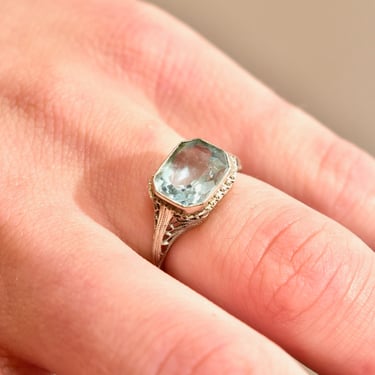 Antique Art Deco 14K White Gold Filigree Aquamarine Ring, Faceted Pale Blue Gemstone, Intricate Setting,  March Birthstone, Size 6 1/2 US 