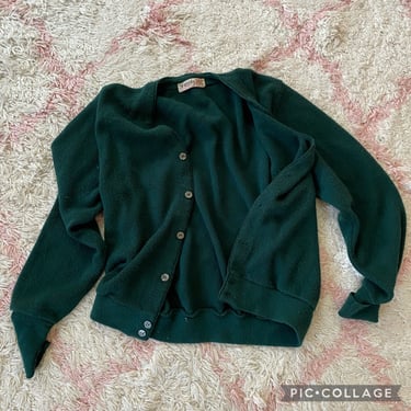 Vintage 80s Izod Forest Green Knit Cardigan Medium 