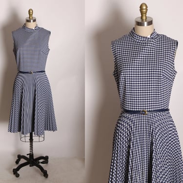 1960s Navy Blue and White Gingham Sleeveless Accordion Pleated Dress -M 