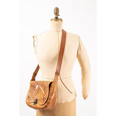 Vintage tooled leather shoulder bag / 1970s embossed horse hand crafted crossbody purse 