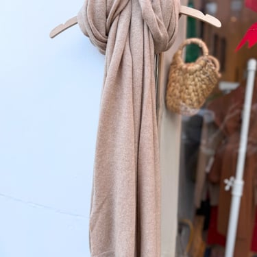 Cashmere oversized scarf, camel