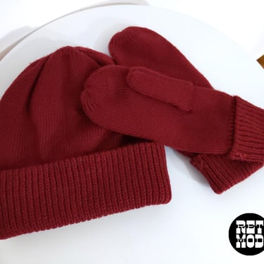 NWOT Soft Vintage 60s 70s Maroon-Brick-Color Winter Hat & Mittens Set 