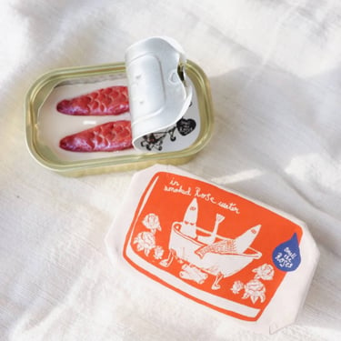 Tinned Fish Candle (Smoked Rose Water)