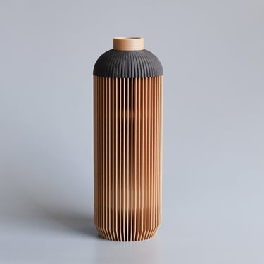Minimum Design: Wooden Natural Vase for Dried Flowers (French Artist)