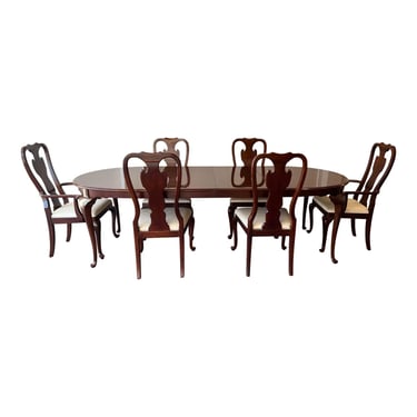 Drexel Heritage Carleton Cherry Dining Room Table and 6 Chairs - a Set 