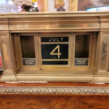 Antique Victorian Brass Perpetual Lighted Date Table/Desk-Top Bank Calendar