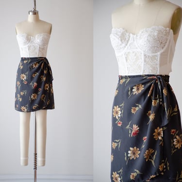gray tennis skirt | 90s vintage Chaus yellow daisy floral high waisted wrap sarong skort shorts 
