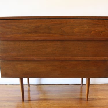 Mid Century Modern Bachelor Chest Dresser