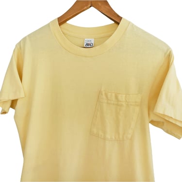 pocket t shirt / 80s t shirt / 1980s BVD light yellow cotton pocket t shirt Small 