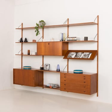 Hansen  Guldborg teak wall unit by Thygesen & Sørensen, Denmark, 1960s 